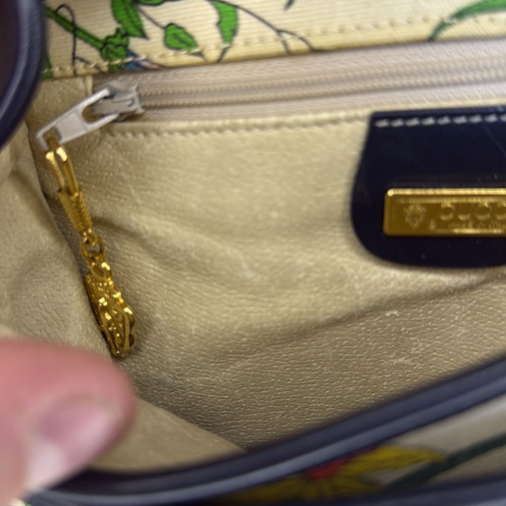 Gucci Vintage Flora Crossbody Bag | Black Leather Trim - Picture 9 of 10